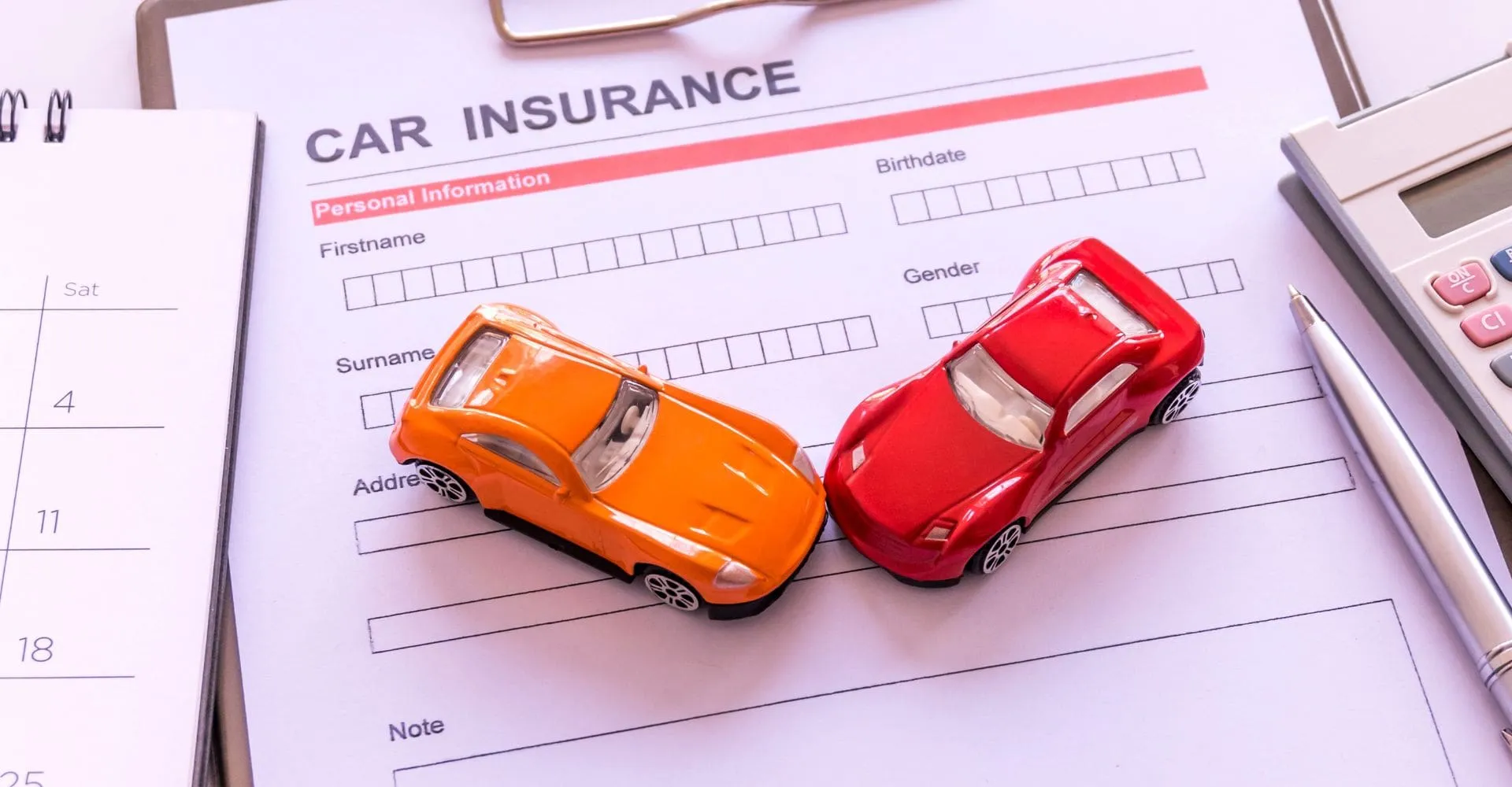  Car insurance calculator interface displaying input fields and options for estimating insurance costs